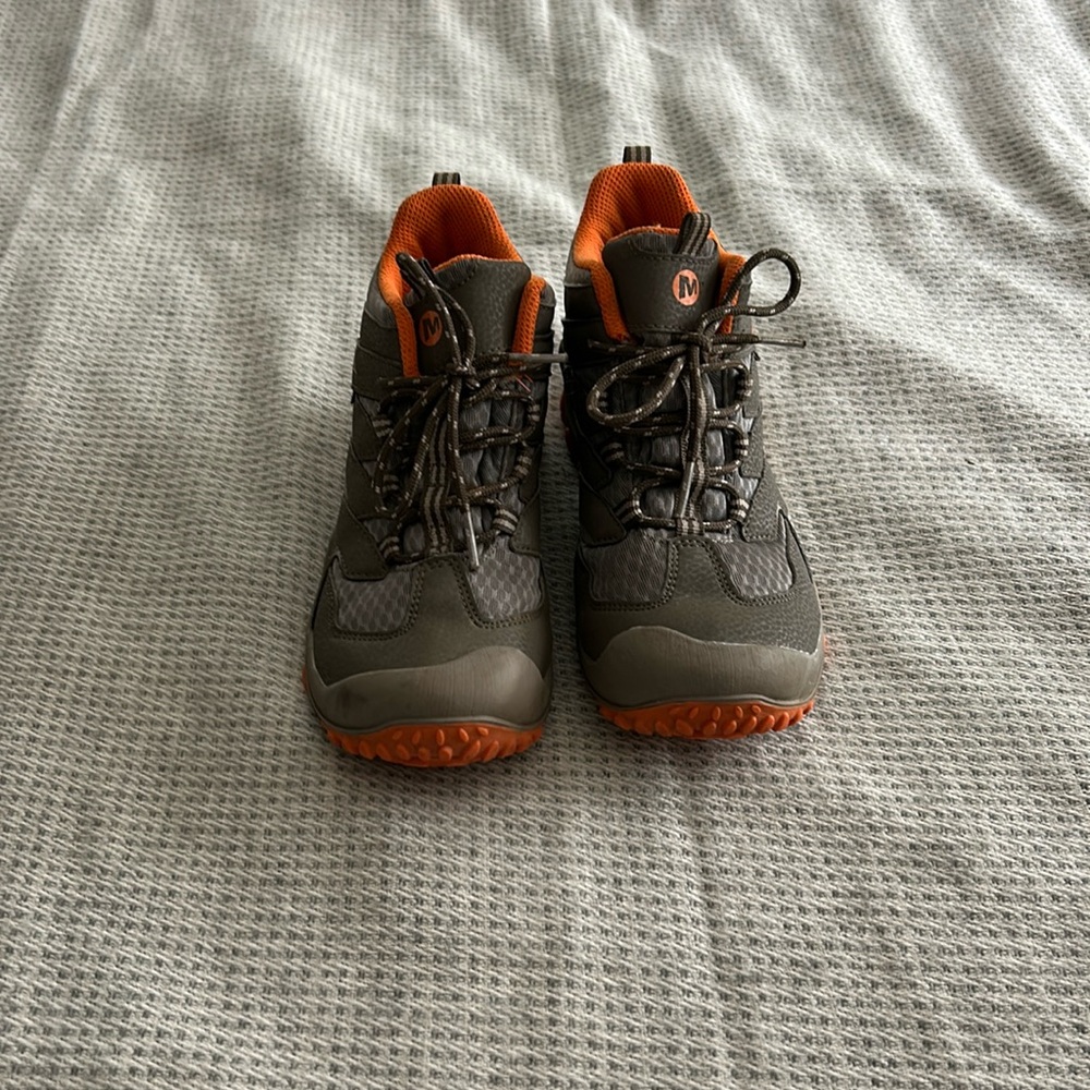 Merrell chameleon 7